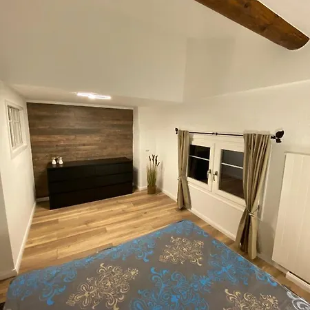 Ferienwohnung Fur Bis Zu Acht Personen In Trun, Surselva *