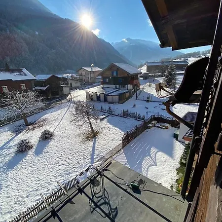 Ferienwohnung Fur Bis Zu Acht Personen In Trun, Surselva Appartamento *